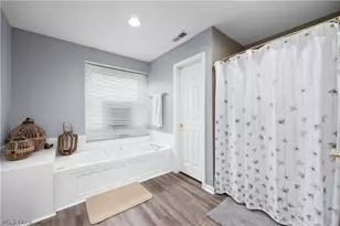 9267 Victoria Ln, North Ridgeville, OH 44039 - Photo 30