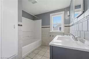 392 Oxford Ave, Akron, OH 44310 - Photo 26