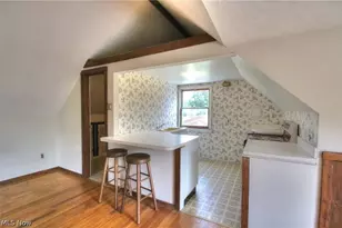 33901 Eddy Rd, Willoughby Hills, OH 44094 - Photo 30