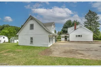 33901 Eddy Road, Willoughby Hills, OH 44094 - Photo 4