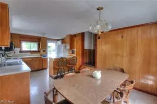 33901 Eddy Rd, Willoughby Hills, OH 44094 - Photo 10