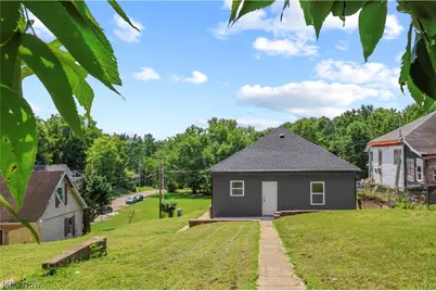 1235 Swingle Street, Zanesville, OH 43701 - Photo 4