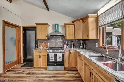 9905 Knollwood, Concord Twp, OH 44060 - Photo 14