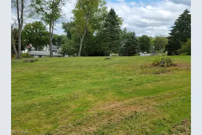 4634 Hillport Drive SW, Canton, OH 44706 - Photo 1
