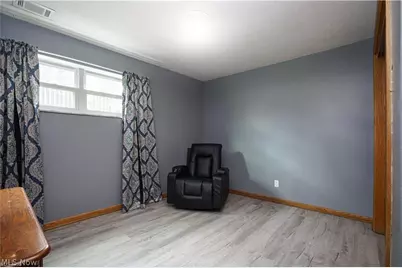 906 Westview Drive, Belpre, OH 45714 - Photo 14