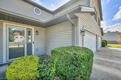 8529 Spencer Court, North Ridgeville, OH 44039 - Photo 6