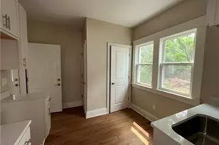 12816 Forest Ave, Loveland, OH 44120 - Photo 8