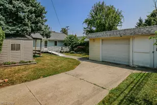 17602 Brazil Rd, Loveland, OH 44119 - Photo 28