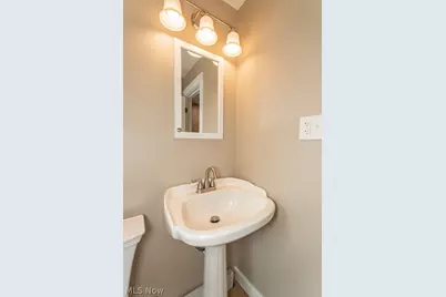 17602 Brazil Road, Loveland, OH 44119 - Photo 20