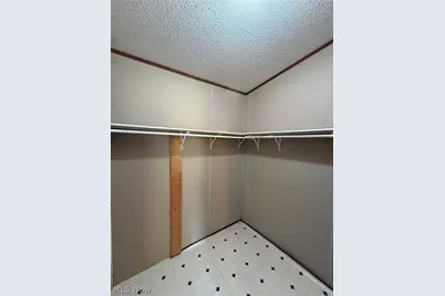 316 Cherie Avenue, Richmond, OH 43944 - Photo 16