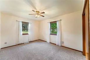 1827 Brockton Dr, Austintown, OH 44511 - Photo 20