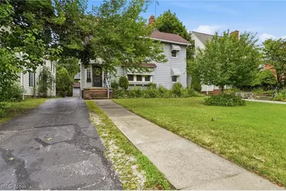 17411 Chagrin Boulevard, Huber Heights, OH 44120 - Photo 2
