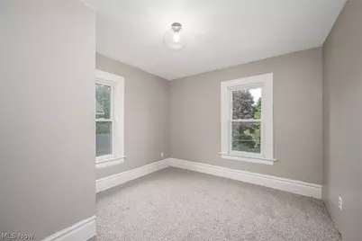 489 Marview Avenue, Akron, OH 44310 - Photo 14