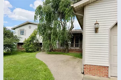 3330 Genoa Avenue SW, Canton, OH 44706 - Photo 2
