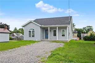 122 Sherman St, Lisbon, OH 44432 - Photo 2