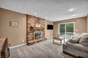 7068 Brightwood Dr, Concord Twp, OH 44077 - Photo 4