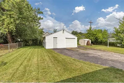 148 Brandtson Avenue, Elyria, OH 44035 - Photo 30
