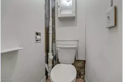 148 Brandtson Avenue, Elyria, OH 44035 - Photo 26