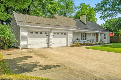1425 48th Street NW, Canton, OH 44709 - Photo 2