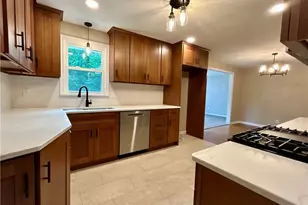 22 Orchard Dr, Poland, OH 44514 - Photo 6