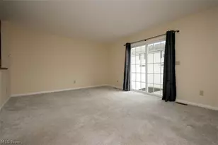 33160 Beverly Ln, Avon Lake, OH 44012 - Photo 6