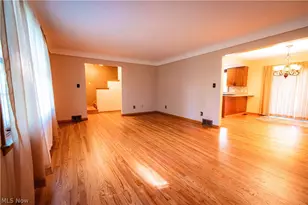 5 Lee Dr, Poland, OH 44514 - Photo 8