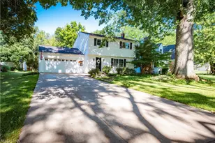 5 Lee Dr, Poland, OH 44514 - Photo 2