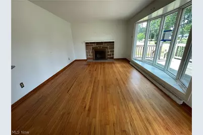 5724 Bonnie Lou Drive, New Franklin, OH 44319 - Photo 2