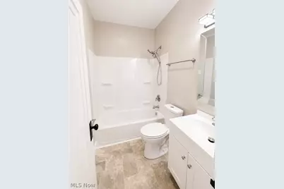154 Roslyn Drive, Youngstown, OH 44505 - Photo 10