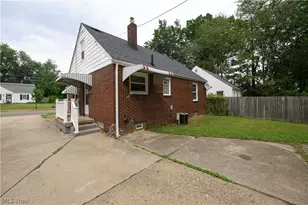 1320 19th St NE, Canton, OH 44714 - Photo 26