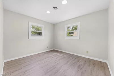 2656 22nd Street NE, Canton, OH 44705 - Photo 18
