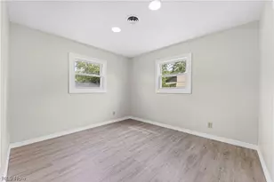 2656 22nd St NE, Canton, OH 44705 - Photo 18