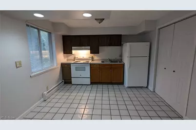 2597 Cory Avenue, Akron, OH 44314 - Photo 6
