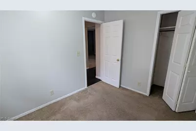 2597 Cory Avenue, Akron, OH 44314 - Photo 32