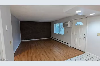 2597 Cory Avenue, Akron, OH 44314 - Photo 4