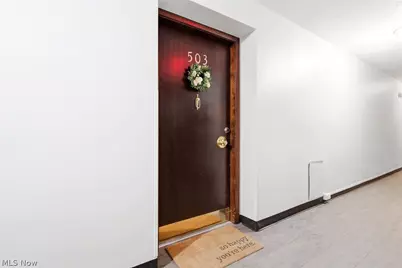 12029 Clifton Boulevard #503, Oakwood, OH 44107 - Photo 8