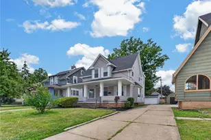 18104 Windward Rd, Loveland, OH 44119 - Photo 2