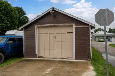 1203 Cemetery Drive, Coshocton, OH 43812 - Photo 2