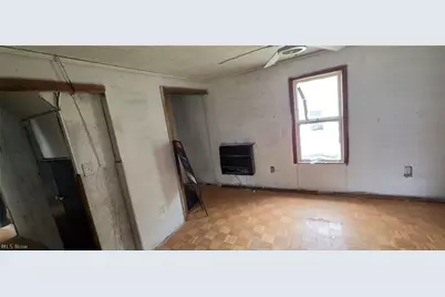 517 Dewitt Street, Lorain, OH 44055 - Photo 6