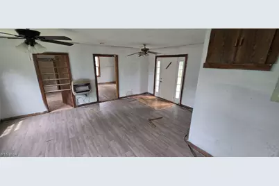 517 Dewitt Street, Lorain, OH 44055 - Photo 12