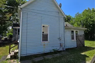 5915 Cable Ave, Loveland, OH 44127 - Photo 4