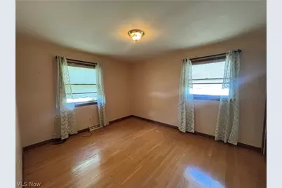 641 Matawan Drive, Campbell, OH 44405 - Photo 20