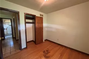 641 Matawan Dr, Campbell, OH 44405 - Photo 22
