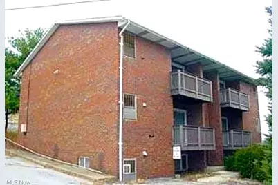 94 View Street #9, Weirton, WV 26062 - Photo 1