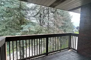94 View St, Weirton, WV 26062 - Photo 8