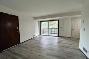 94 View St, Weirton, WV 26062 - Photo 2
