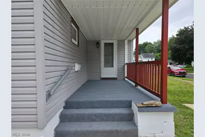 1810 Saint Elmo Avenue NE, Canton, OH 44705 - Photo 28