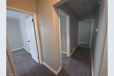 1810 Saint Elmo Avenue NE, Canton, OH 44705 - Photo 18