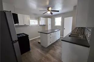1810 St Elmo Ave NE, Canton, OH 44705 - Photo 6