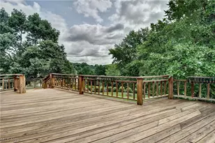 1157 Hilltop Road NW, New Philadelphia, OH 44663 - Photo 34